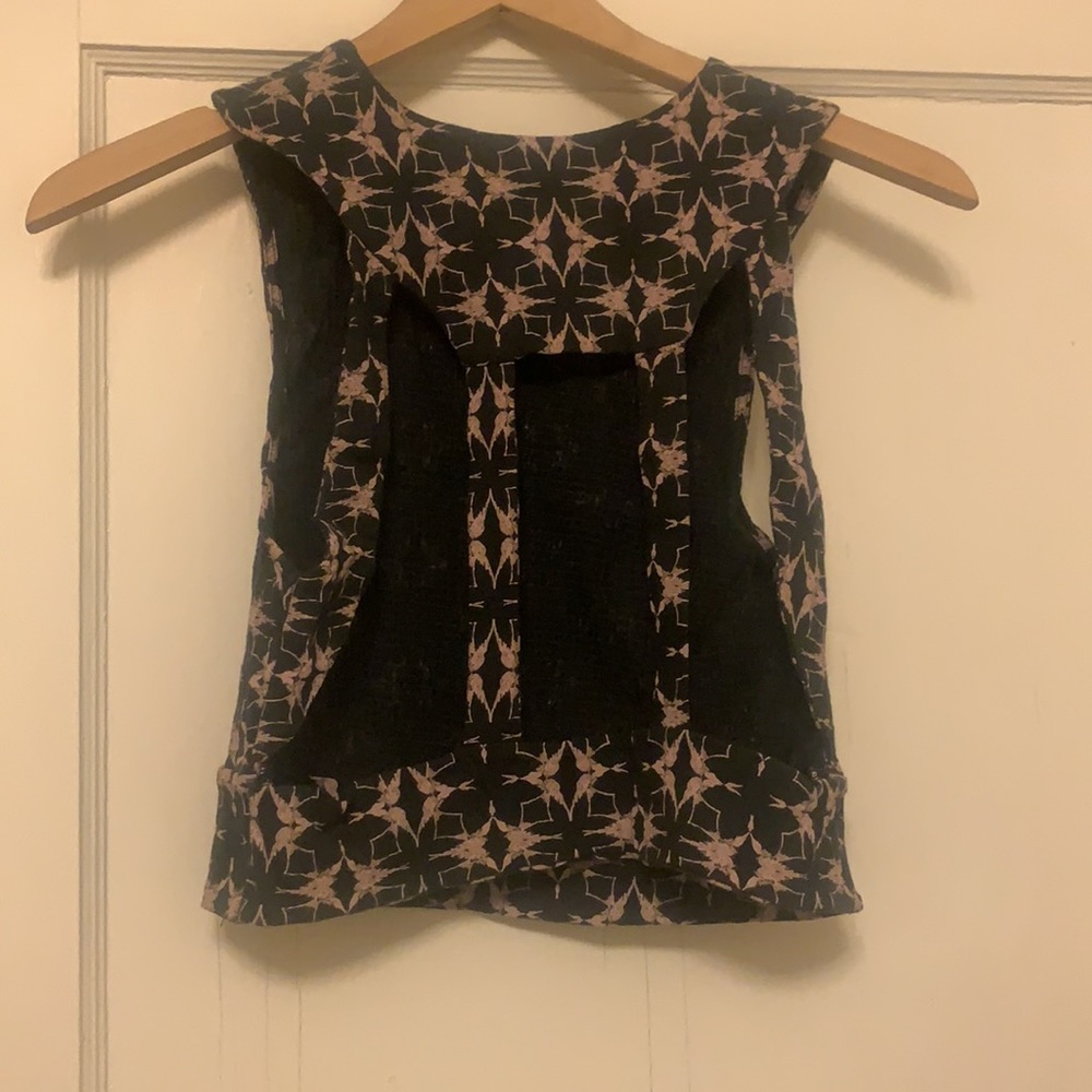 Two piece set - Picture 2 of 3